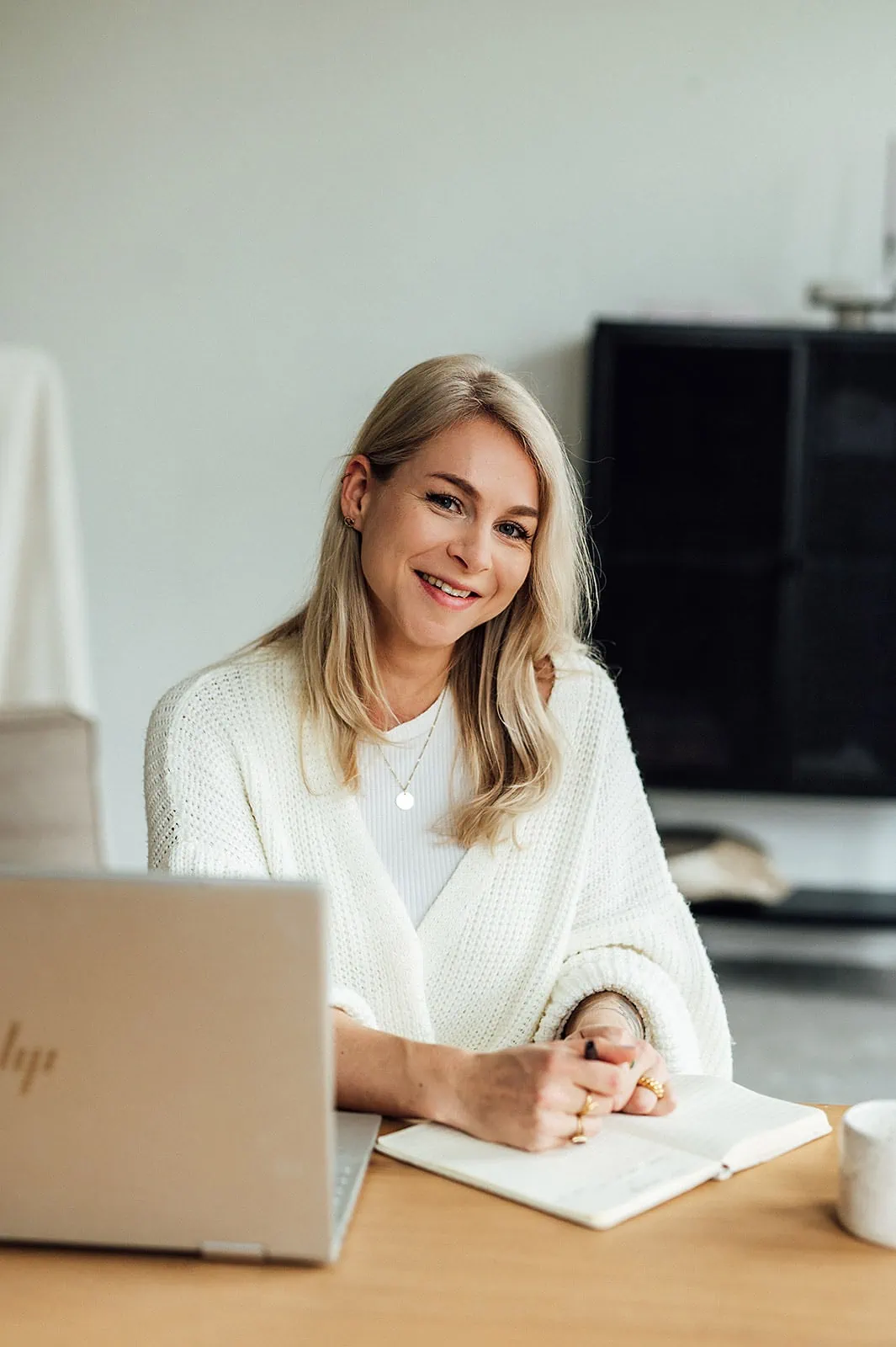 Debra-van-der-Heide---Lift-your-content